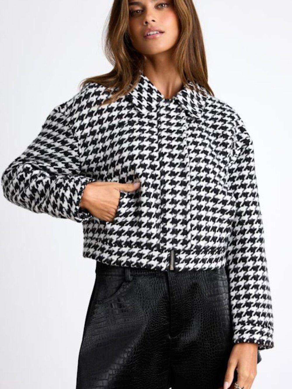 Lulus Bexlee Black And White Houndstooth Cropped Bomber Jacket - Size M